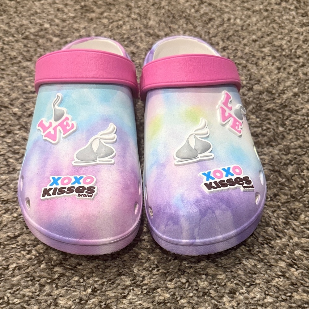 Croc inspired shoes from Hershey